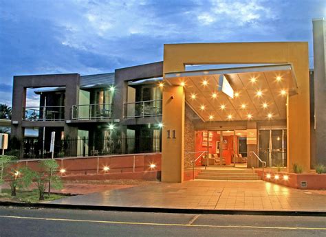 stay at alice springs hotel phone number